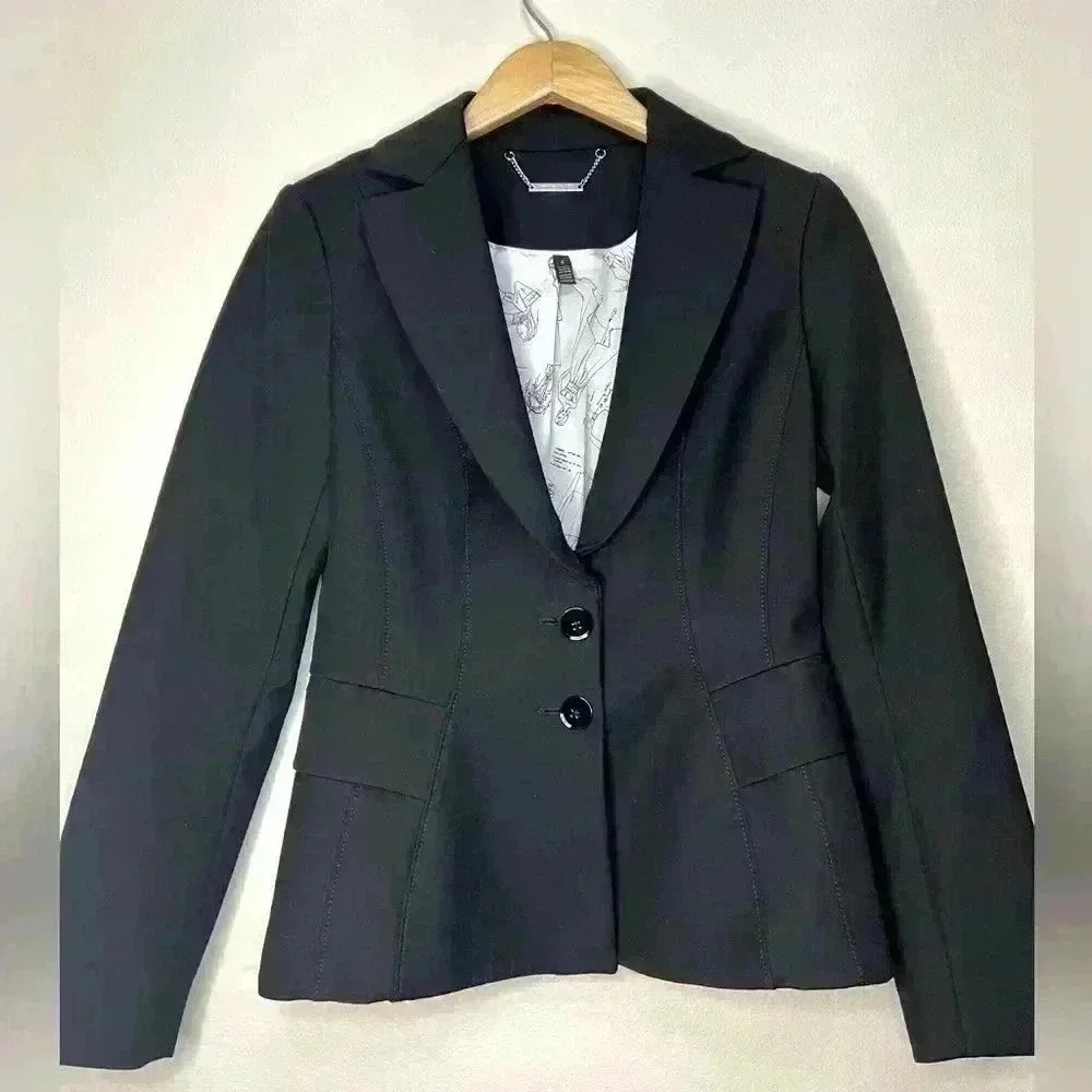 White House Black Market Signature Blazer - Picture 3 of 3